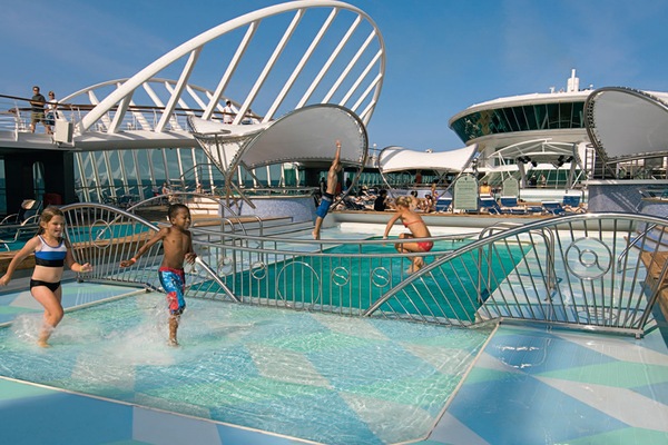 imagem Enchantment of the Seas 15