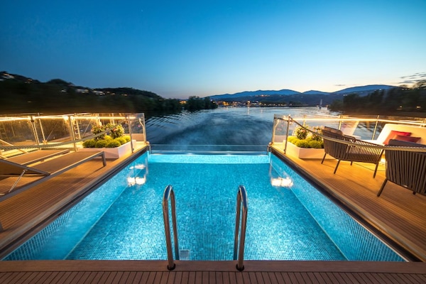 imagem Amadeus Provence 3