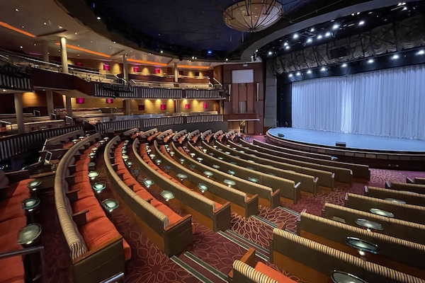 imagem Celebrity Infinity 7