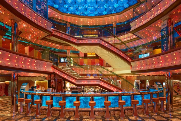 imagem Costa Diadema 28