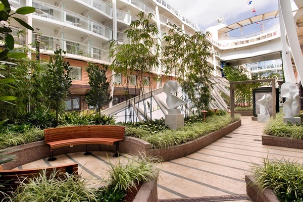imagem Oasis of the Seas 12