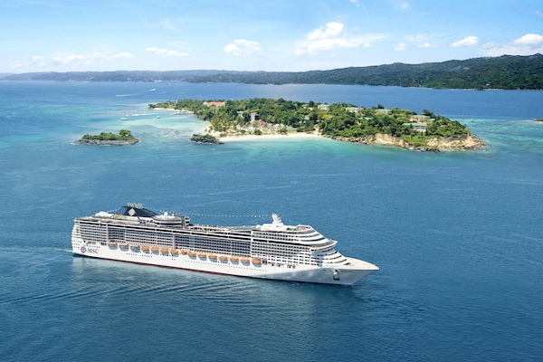 imagem MSC Divina 21