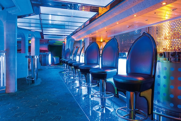 Dragon Lair Bar