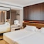 Becquer Hotel
