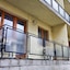 Gold Apartments