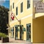 New Petit Hotel