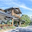 Cambria Pines Lodge
