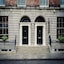 Albany House