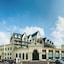 Blue Palace Hotel
