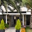 Beachcombers Hotel