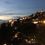 Hotel Joli