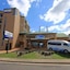 Burnett Riverside Hotel