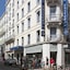 Cannes Centre Univers