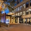 The Lofton Hotel Minneapolis, Tapestry Collection By Hilton