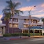 Best Western Plus Park Place Inn & Mini Suites