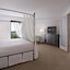 White Oaks Resort & Spa