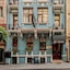 Nil Hotel