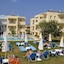 Sunshine Studios & Apartments