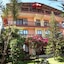 Roc Heights Lodge