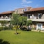 Olive Grove Studios & Apartments