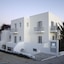 Kapetan Tasos Suites