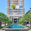 Long Beach Garden Hotel And Pavilions