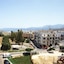 Haris Apartments
