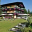 Eva,Garden