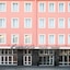 Legendary Porto Hotel