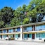 Edyn Hotel By Townhouse Wytheville Us 52