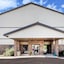 Boarders Inn & Suites By Cobblestone Hotels – Columbus