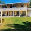 Flamingo Inn Bayside Suites