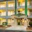 Hometowne Studios By Red Roof Denver - Glendale  Cherry Creek