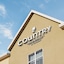 Country Inn & Suites By Radisson, Jackson, Tn