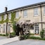 Ty Newydd Country Hotel