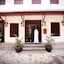 Maru Maru Hotel