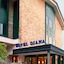 Hotel Diana