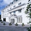 Killarney Avenue Hotel