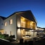 Saxton Lodge