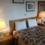 Cozy Cove Beachfront Resort Inn