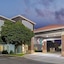 La Quinta Inn & Suites By Wyndham Visalia Sequoia Gateway