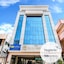 Fabhotel Prime Royal Castle