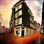 Hotel Corner House