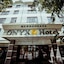 Onyx Hotel