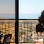 Hill View Restaurant & Apartments