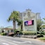 Pelican Beach Resort