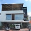 Casa Rafael Business Inn