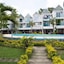 La Joliette Bungalow - Opposite Pereybere Beach