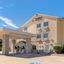 Comfort Inn & Suites Near Route 66