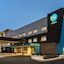 Tru by Hilton Albany Airport